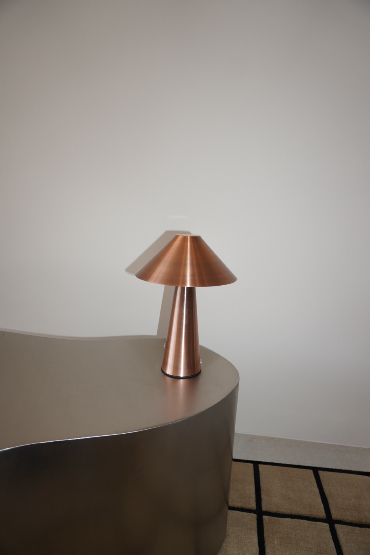 Lampe Sans Fil Marké, Métal Rechargeable, Portable