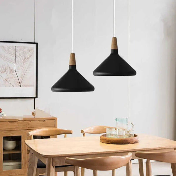 Suspension Métallique Conique Style Macaron – Couleurs Vives et Élégance Moderne