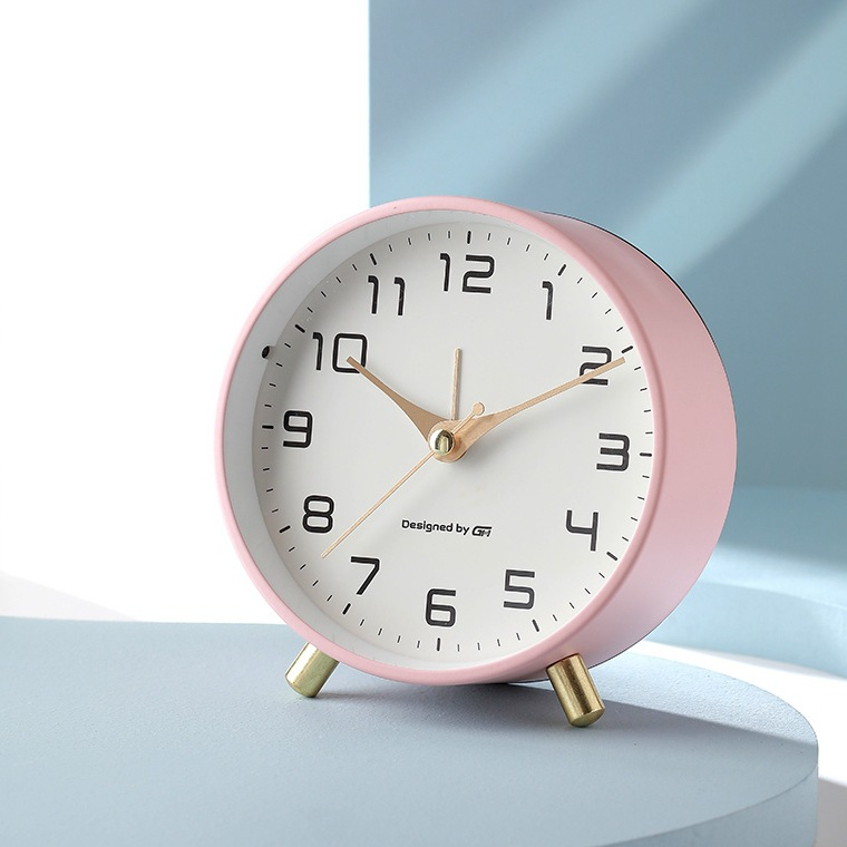 Horloge de Table Silencieuse au Style Scandinave Moderne