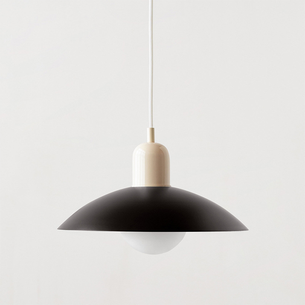 Macaron | Suspension Bauhaus en Verre Coloré – Éclairage Élégant et Moderne
