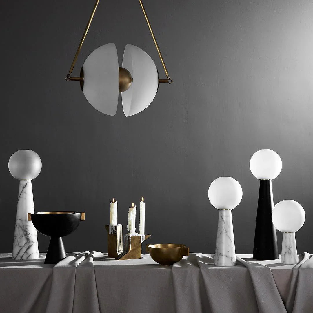 Suspension Design Verre Dépoli et Laiton Doré