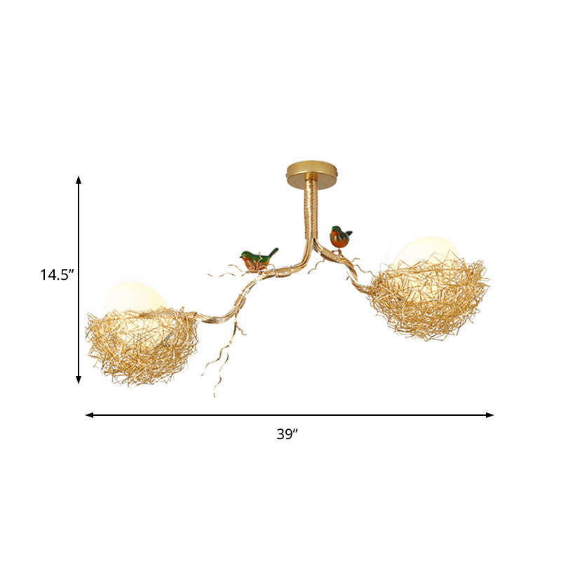 Suspension Artistique | Lustre en Verre Blanc Lait avec Oiseaux et Nid en Aluminium Cousu Main