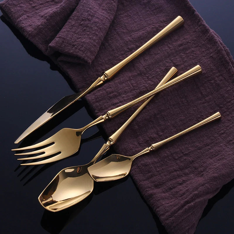 Set de couverts Egypt – Élégance intemporelle en acier inoxydable plaqué