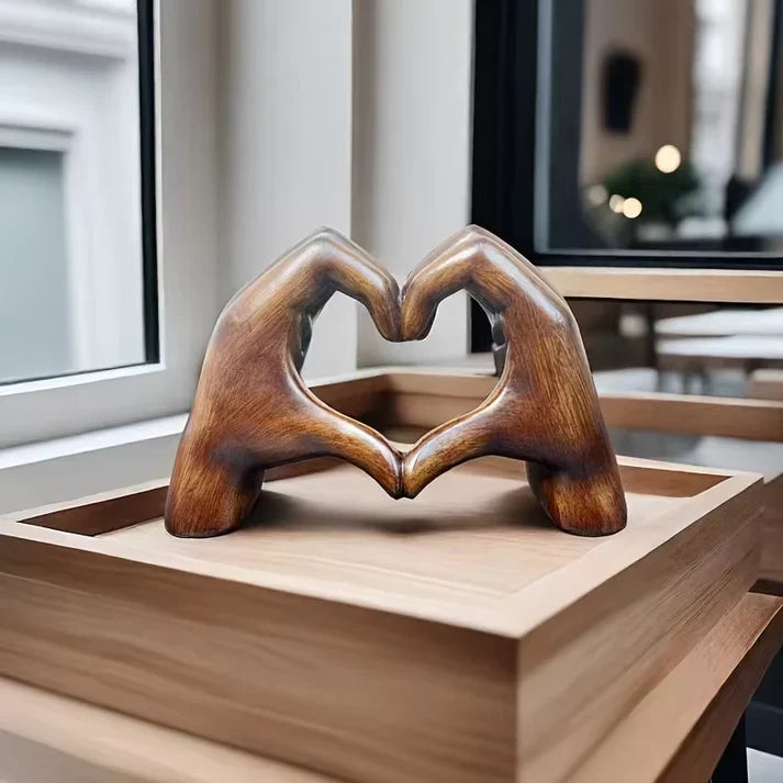 WarmHeart – Symbole d’Amour en Bois Fait Main pour une Décoration Remplie d’Émotion