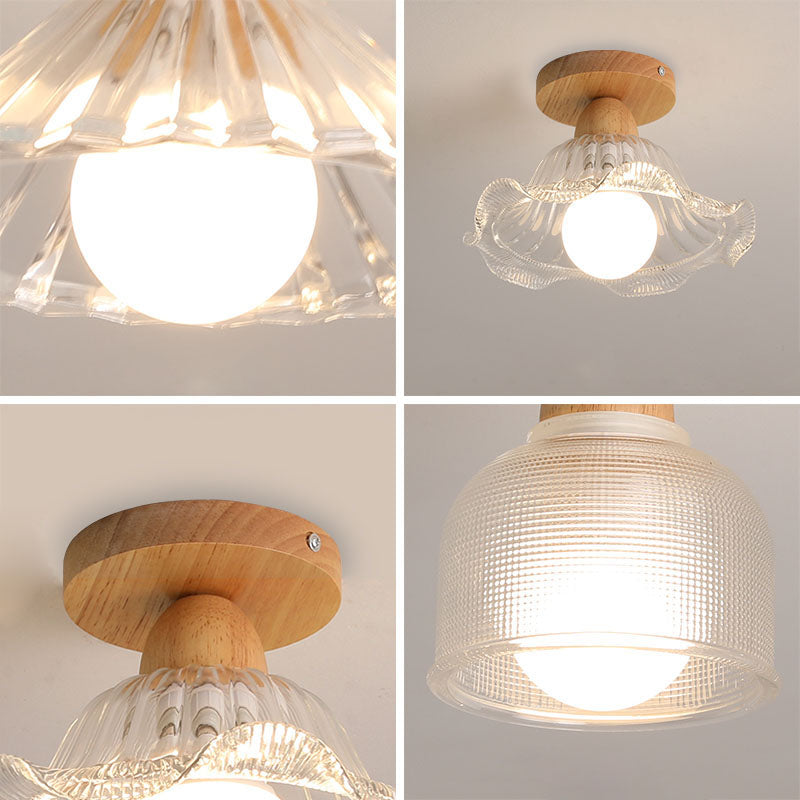 Plafonnier semi-affleurant nordique – verre transparent et bois clair