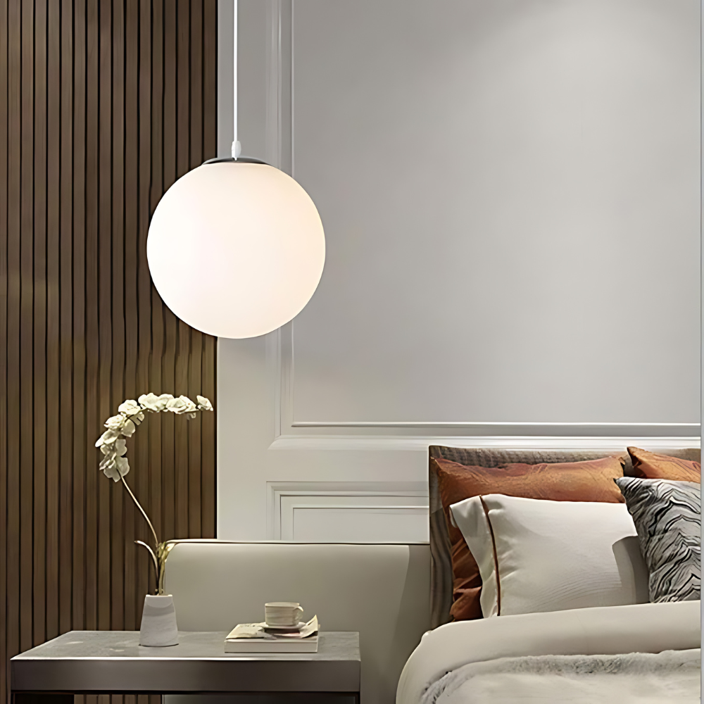 Suspension Globe Nordique en Verre Opalin