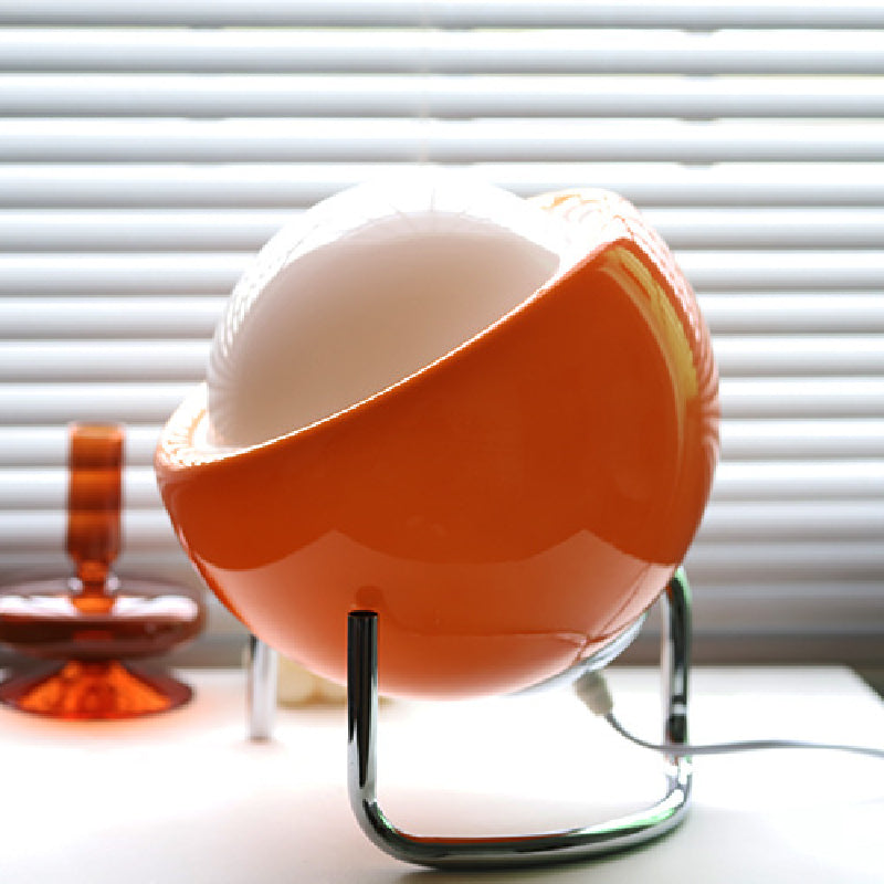 Lampe de Table Bauhaus Médiévale | Design Intérieur Élégant et Historique