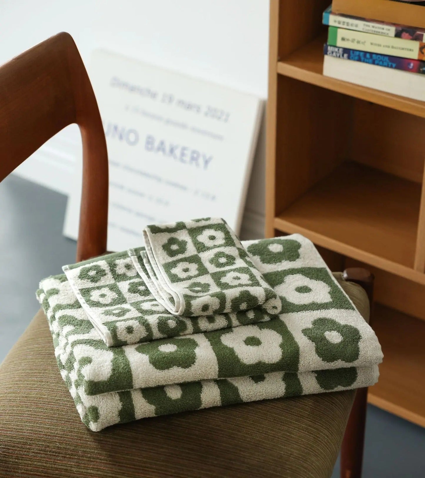 Serviette Giana Fleurie, Coton & Polyester, 2 Tailles Disponibles