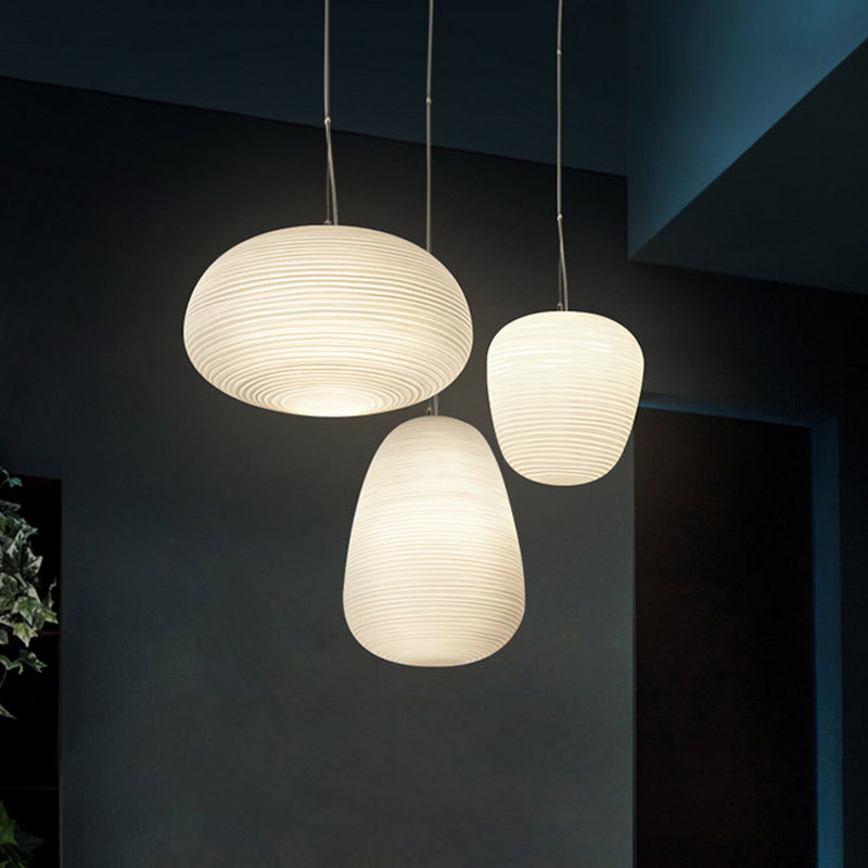 Suspension Moderne en Verre Strié Design Contemporain