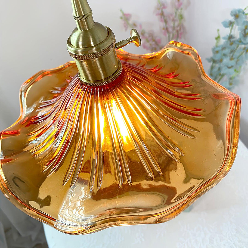 Lampe Fleur d'Hibiscus Élégante | Éclairage Tropical et Raffiné