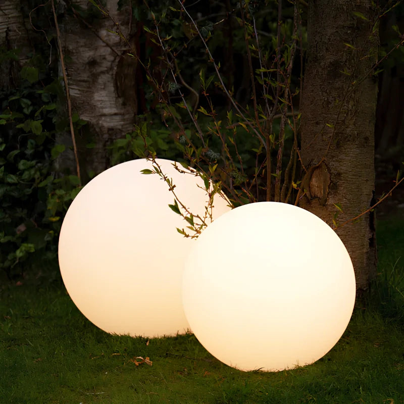 Lampe Solaire Sphérique LED – Extérieur & Intérieur