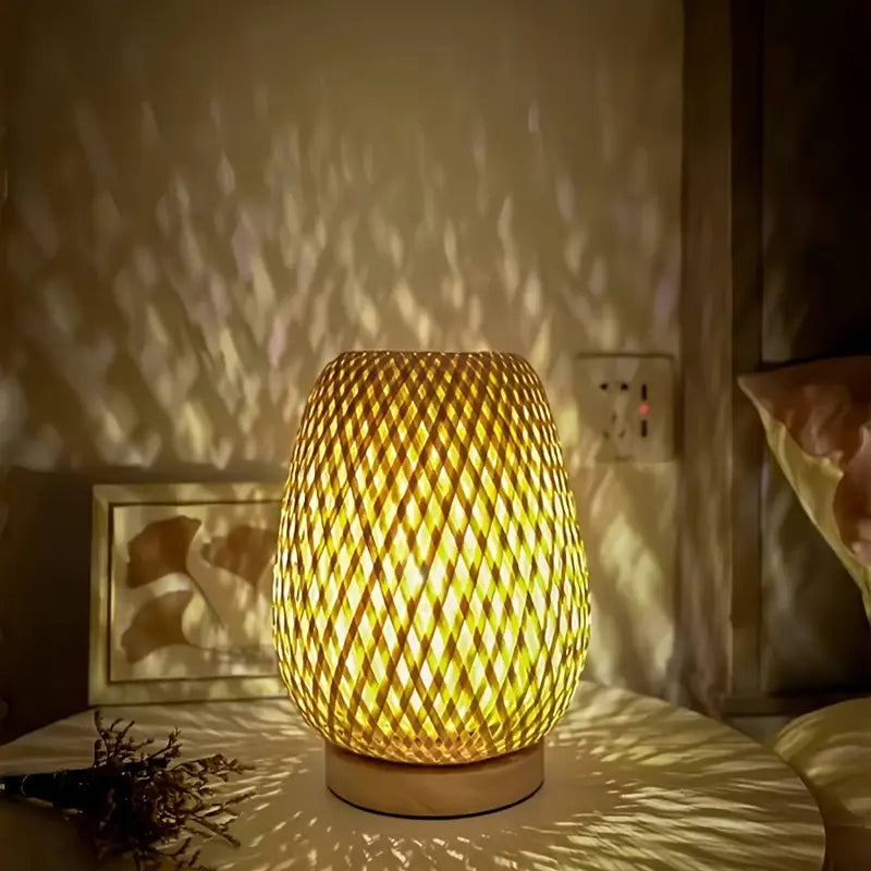 WarmGlow – Lampe de Table LED en Bambou Fait Main avec Éclairage Dimmable et Design Naturel