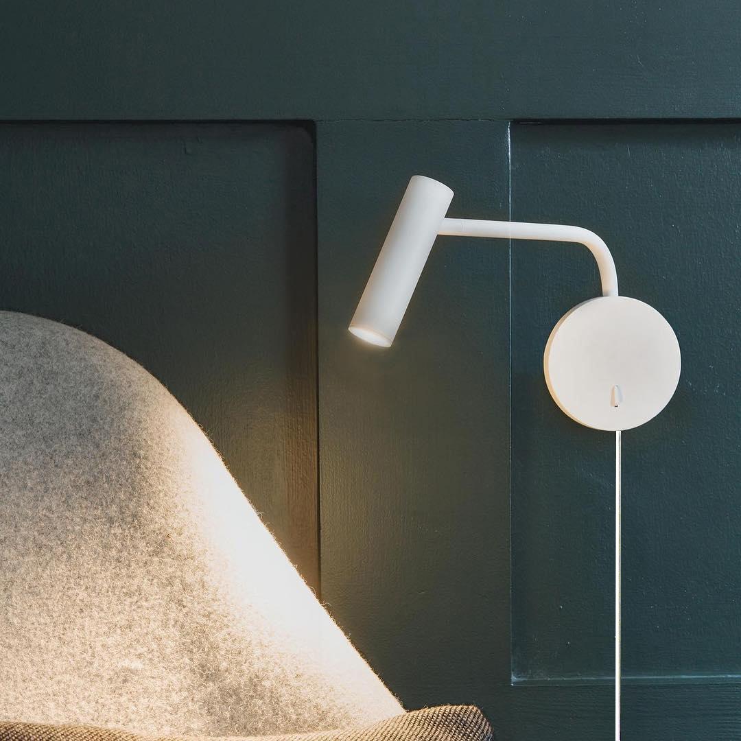 Applique Murale LED Orientable – Aluminium Moderne