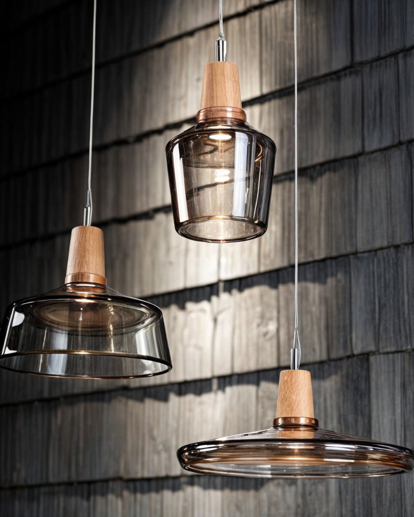 Suspension Nordique Moderne en Verre avec Socle en Bois