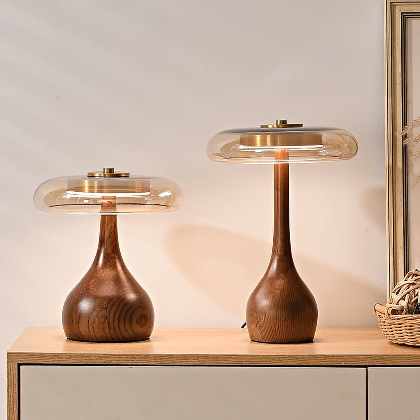 Lampe de Table LED en Verre et Bois – Design Andi