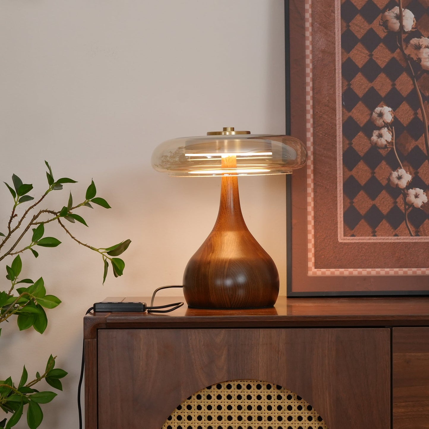 Lampe de Table LED en Verre et Bois – Design Andi
