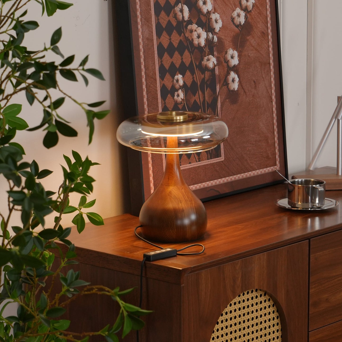 Lampe de Table LED en Verre et Bois – Design Andi