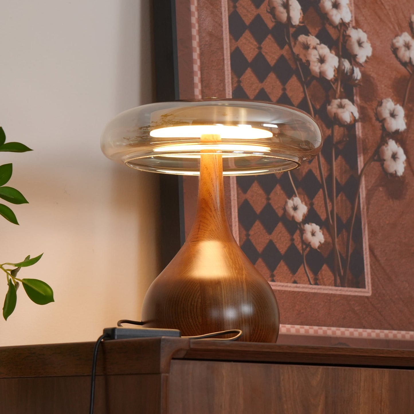 Lampe de Table LED en Verre et Bois – Design Andi