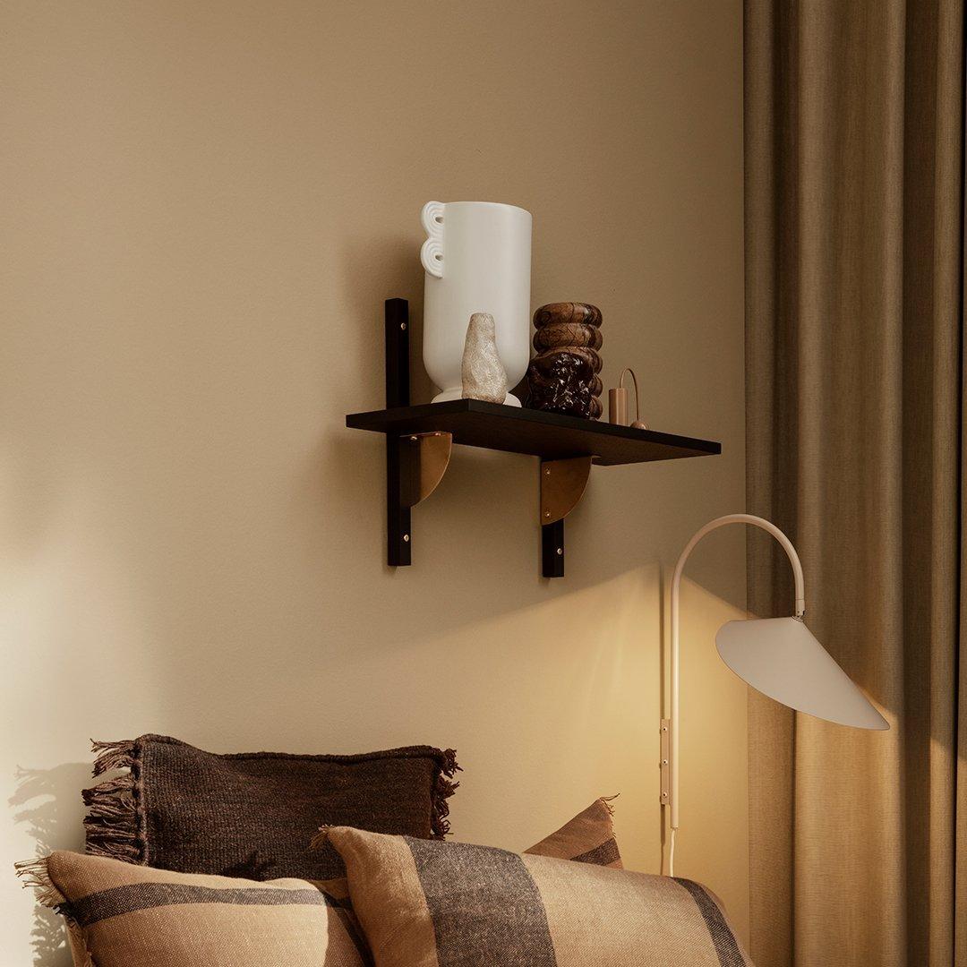 Applique Murale Arum – Design Élancé et Moderne pour Éclairage d’Ambiance Élégant