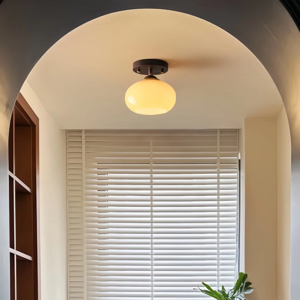 Plafonnier Bauhaus Verre Sphérique et Bois Noyer