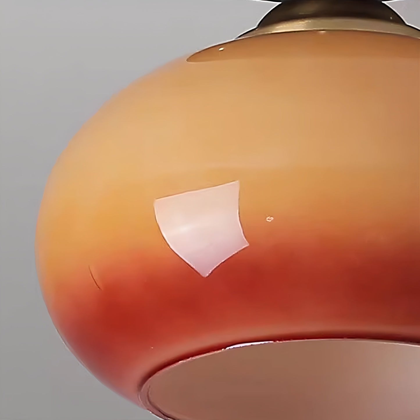 Plafonnier Bauhaus Verre Sphérique et Bois Noyer