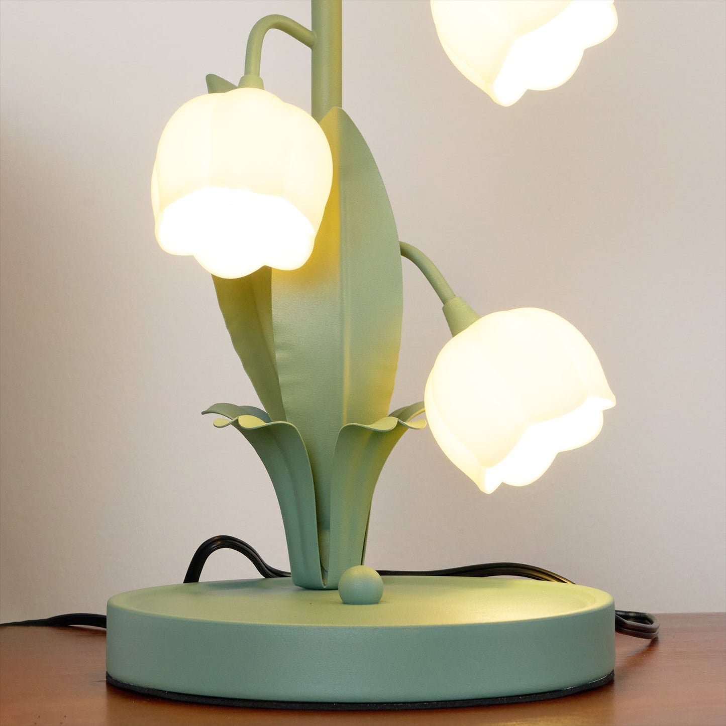 Lampe de Table Bell Orchid | Éclairage Élégant et Floral