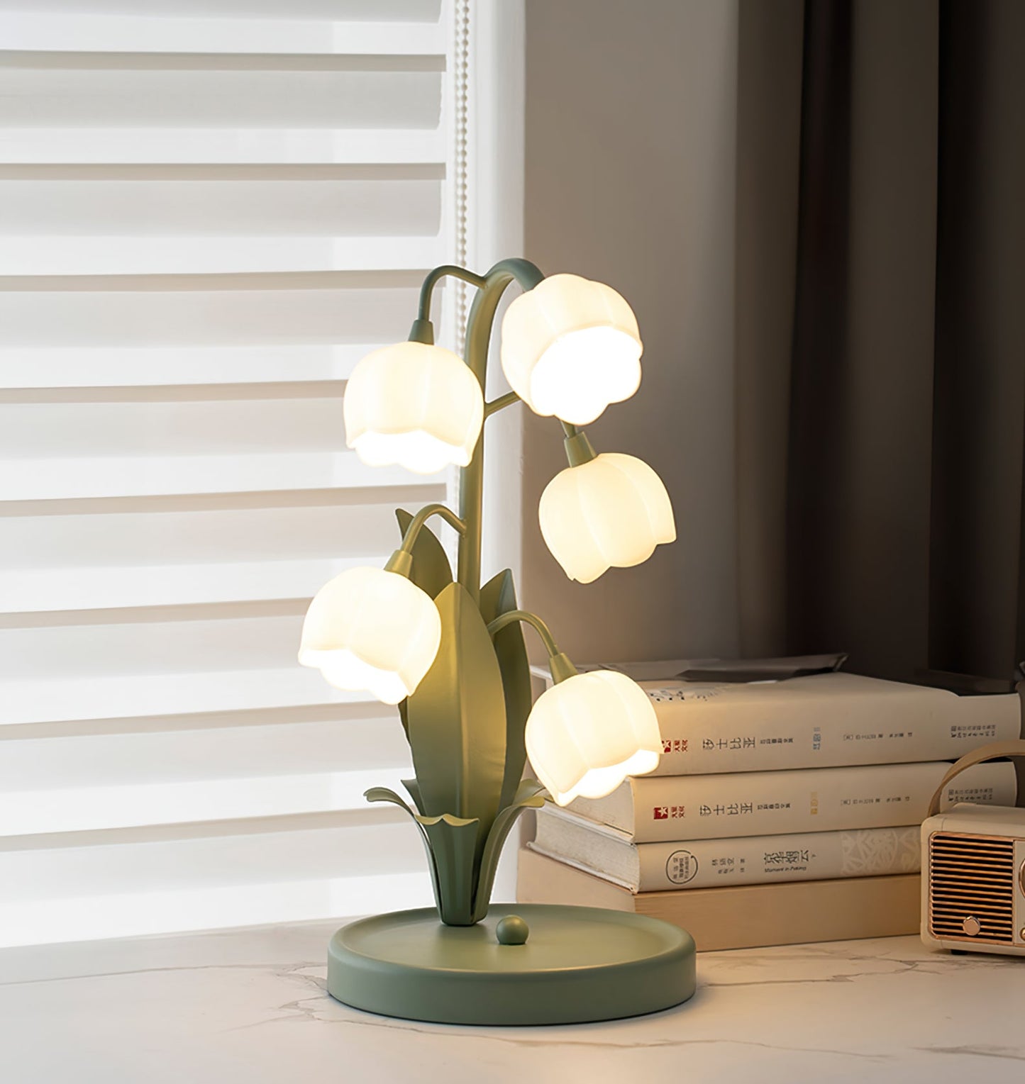 Lampe de Table Bell Orchid | Éclairage Élégant et Floral