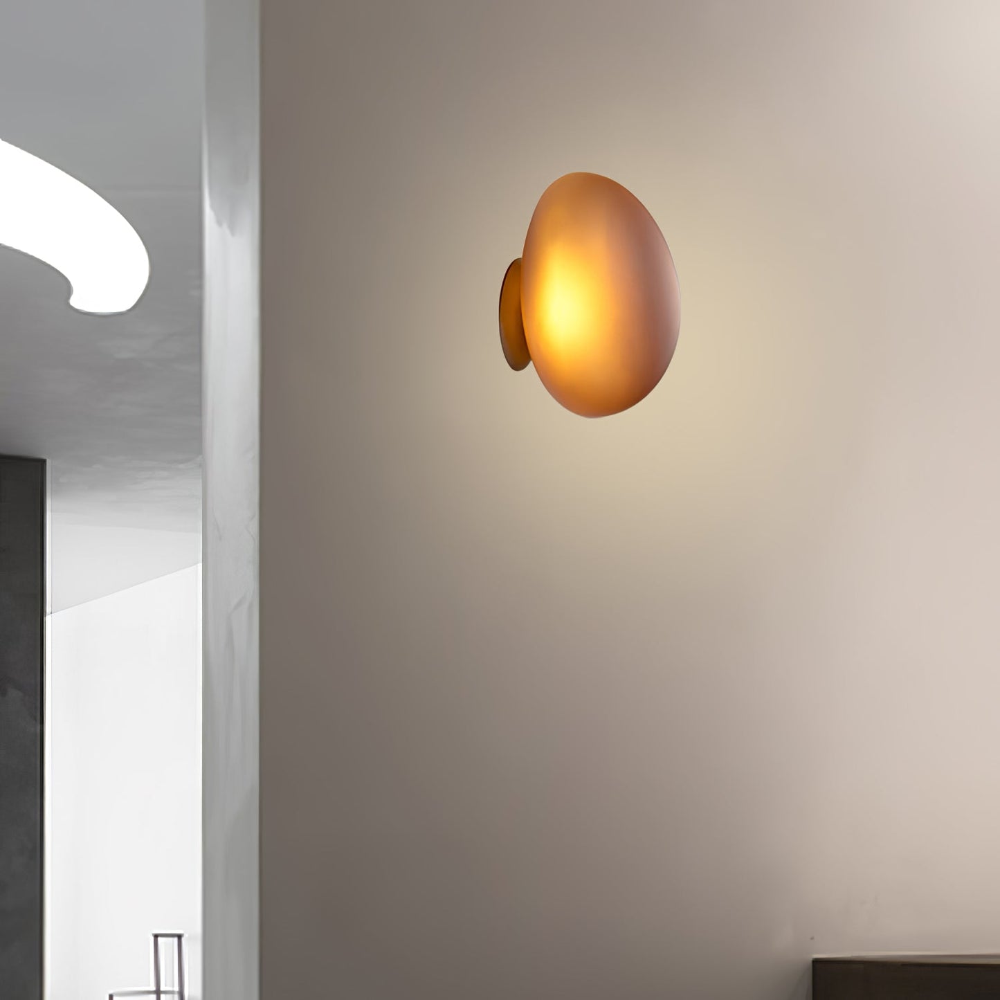 Applique Murale en Verre Soufflé – Style Pierre Sculptée
