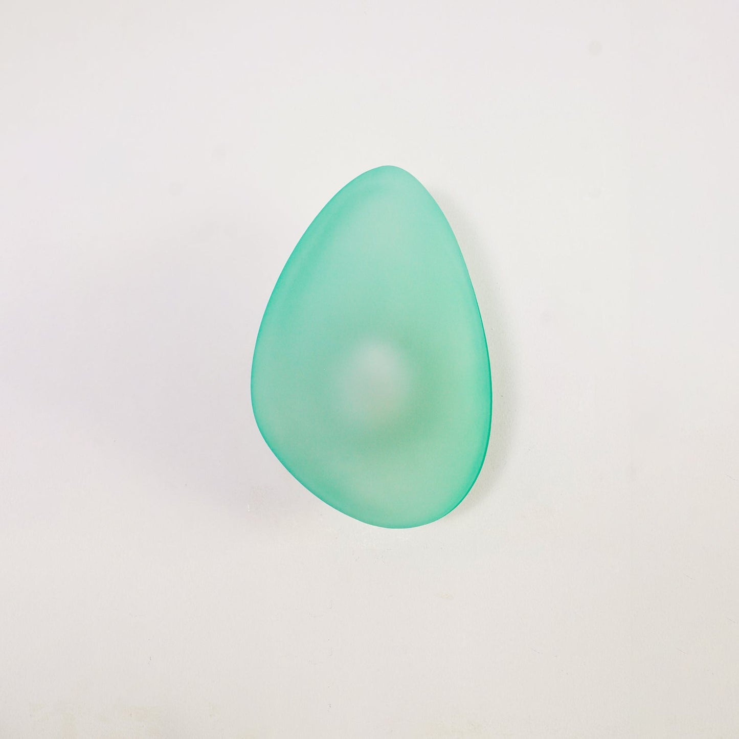 Applique Murale en Verre Soufflé – Style Pierre Sculptée