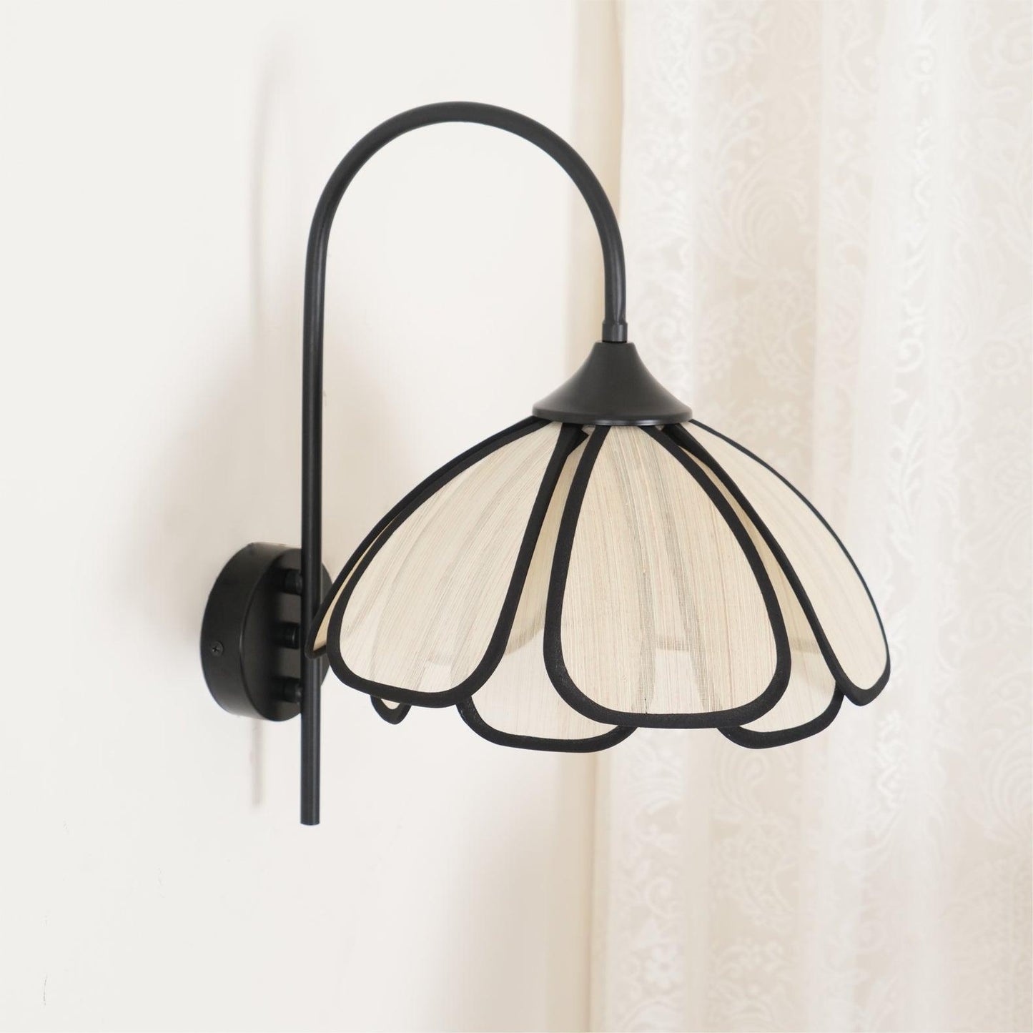 Applique Murale Fleur Japonaise en Fibre Naturelle