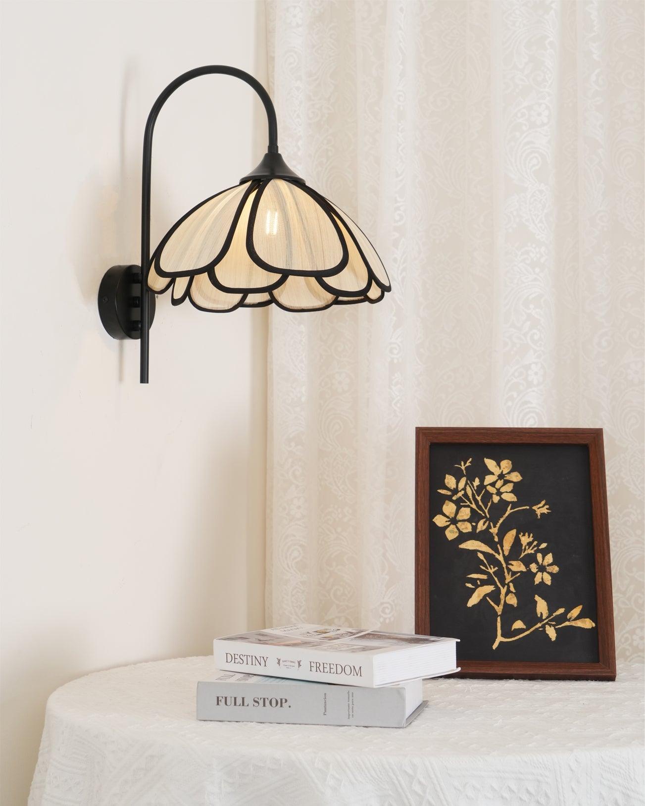 Applique Murale Fleur Japonaise en Fibre Naturelle