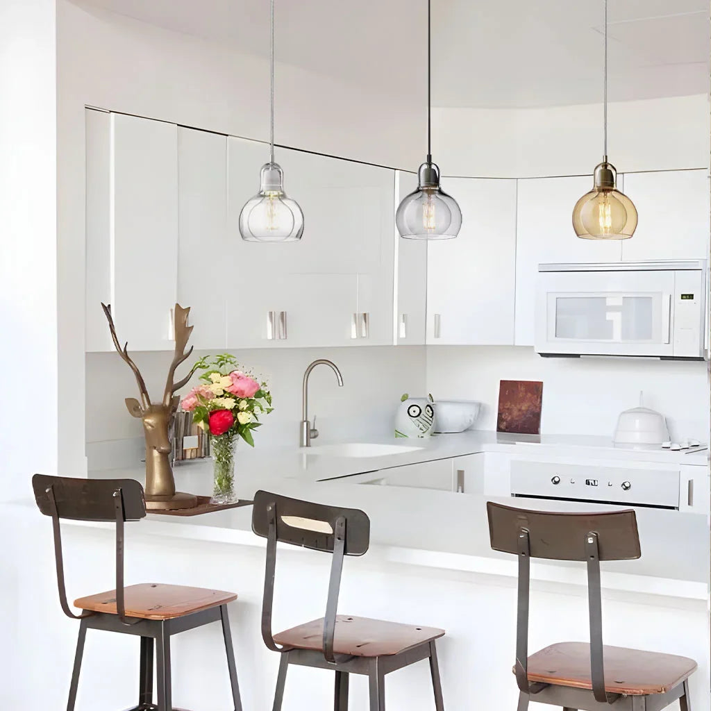 Suspension Mega Cain – Élégance Minimaliste et Luminosité Confortable