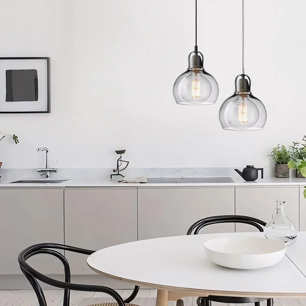 Suspension Mega Cain – Élégance Minimaliste et Luminosité Confortable