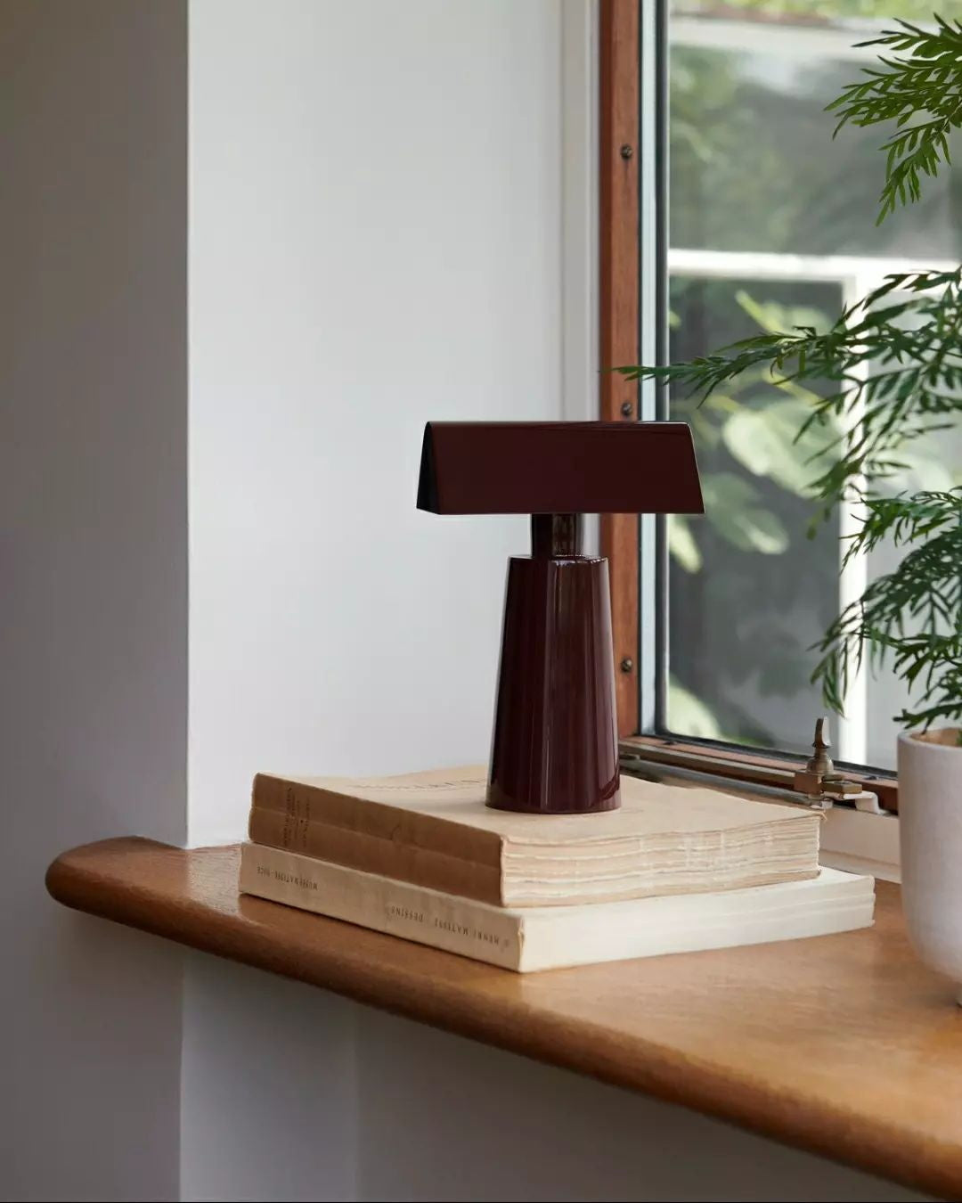 Lampe de Table Caret LED Métal Rechargeable