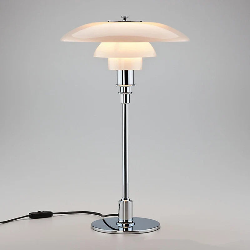 Lampe de Table Danoise en Verre – Élégance Moderne pour un Intérieur Raffiné