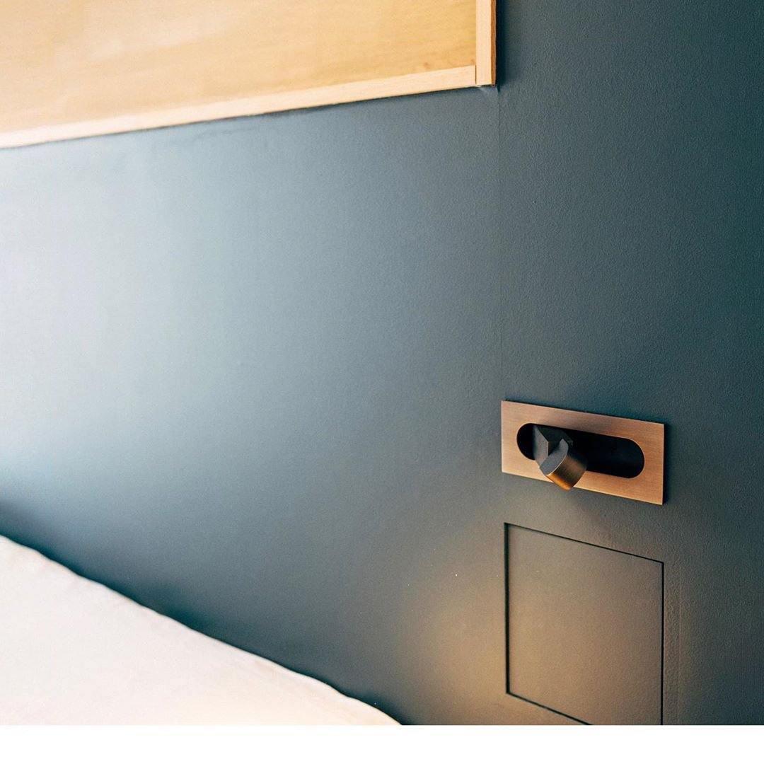 Applique LED de Chevet Moderne – Tête Orientable