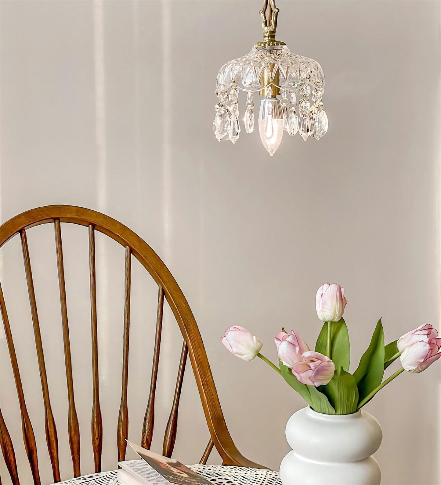 Suspension Vintage en Verre Sculpté et Laiton – E27