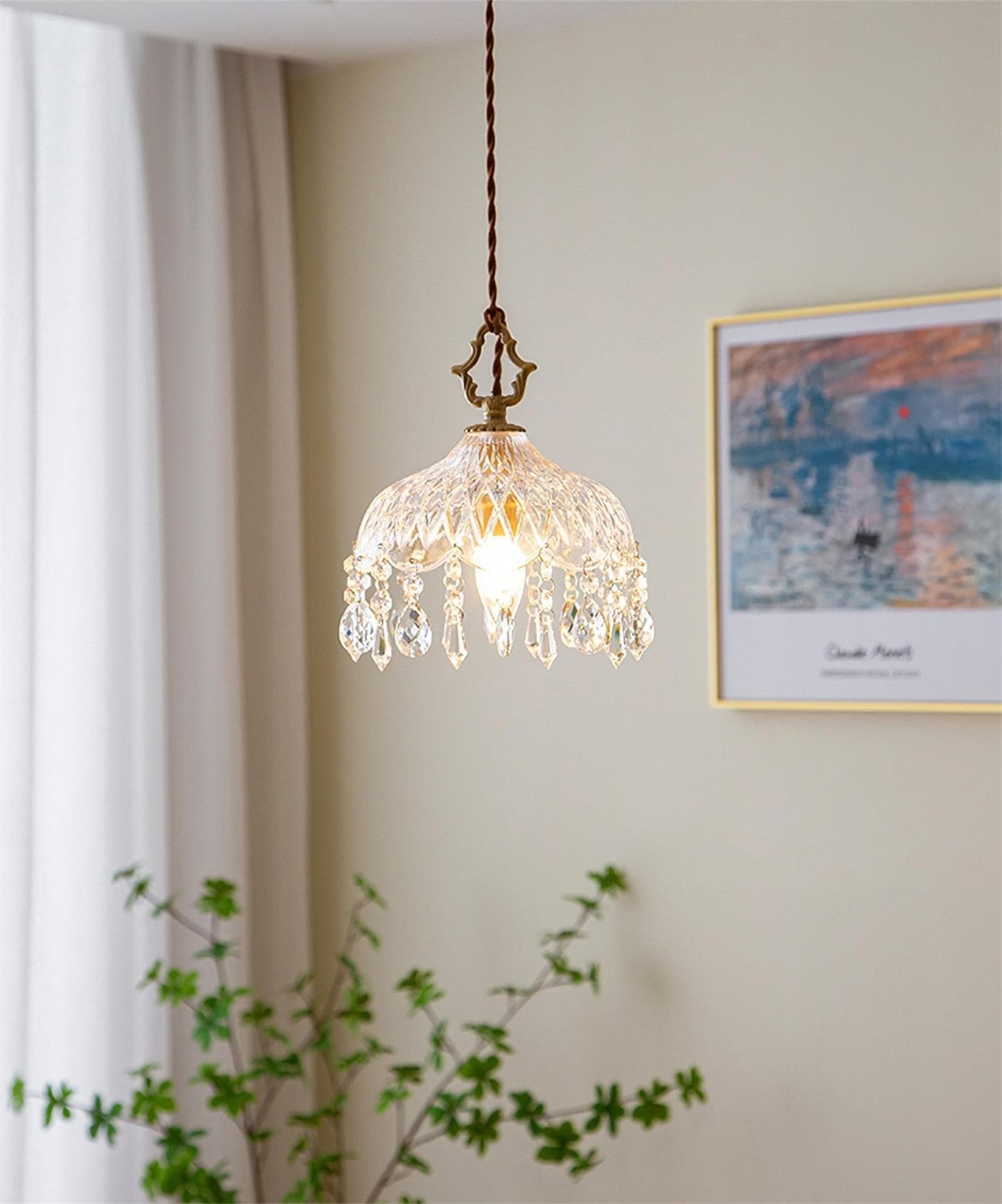 Suspension Vintage en Verre Sculpté et Laiton – E27