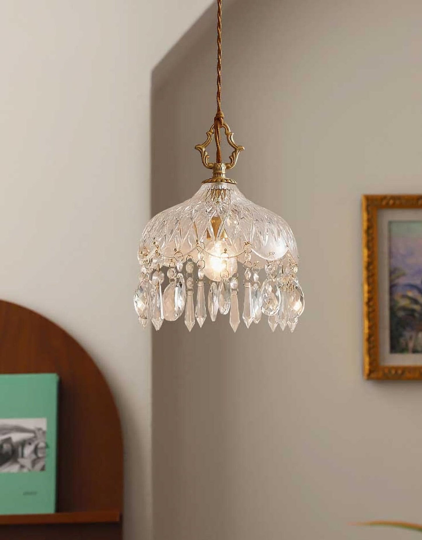 Suspension Vintage en Verre Sculpté et Laiton – E27