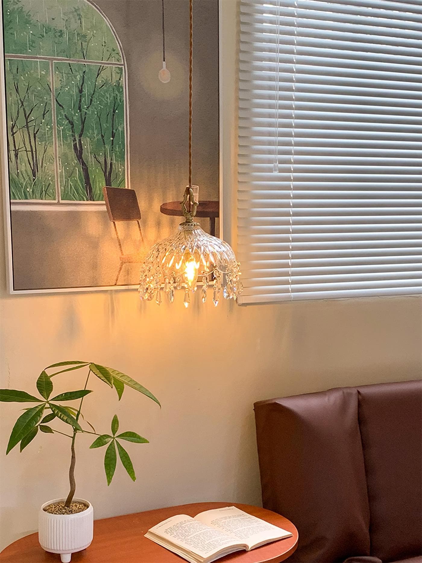 Suspension Vintage en Verre Sculpté et Laiton – E27