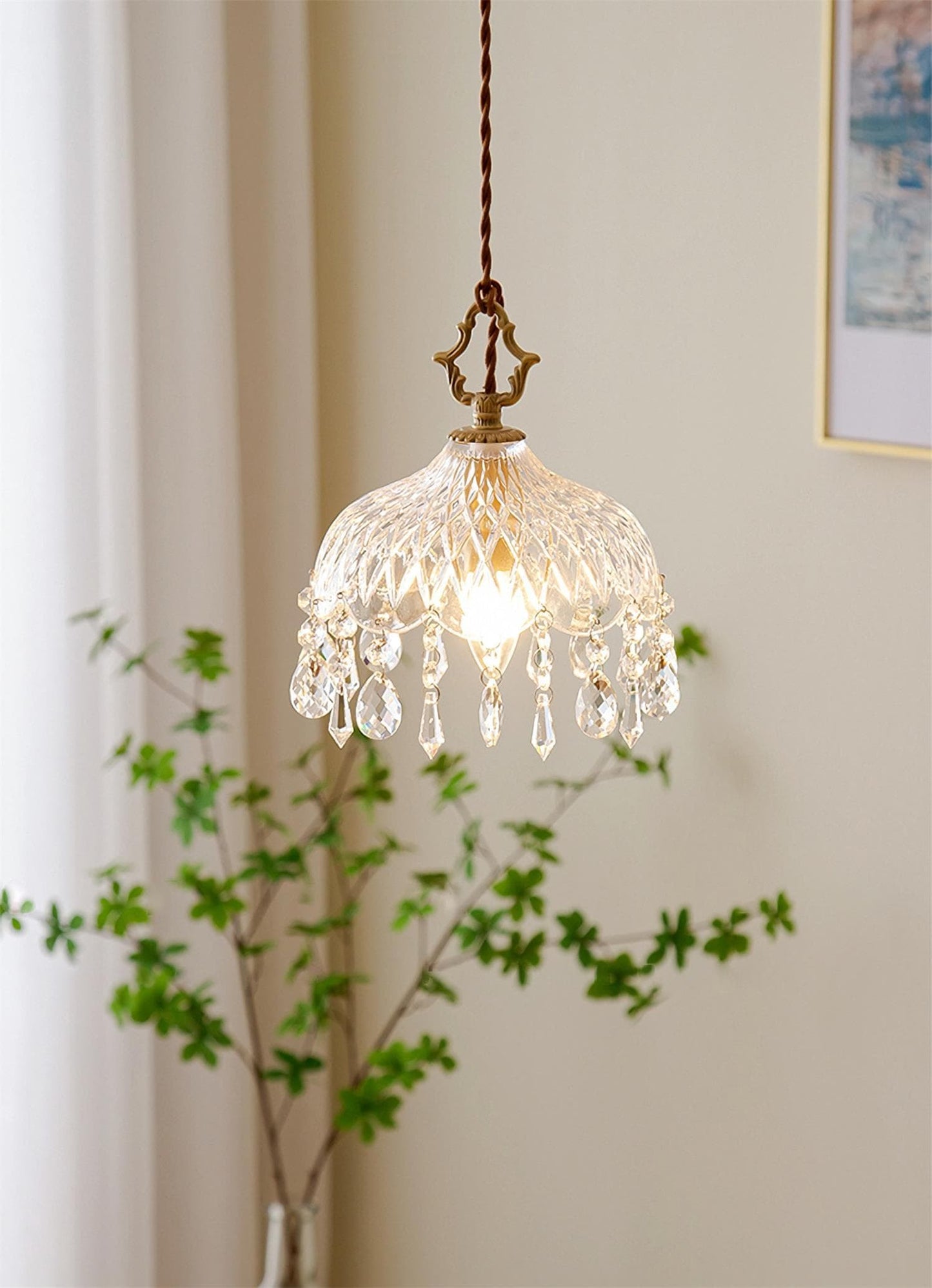 Suspension Vintage en Verre Sculpté et Laiton – E27