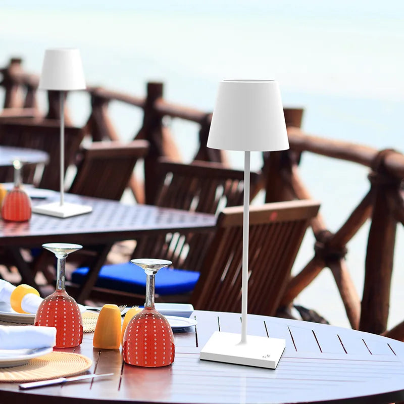 Lumière Nordique | Lampe de Table Rechargeable Sans Fil | Éclairage Pratique et Moderne