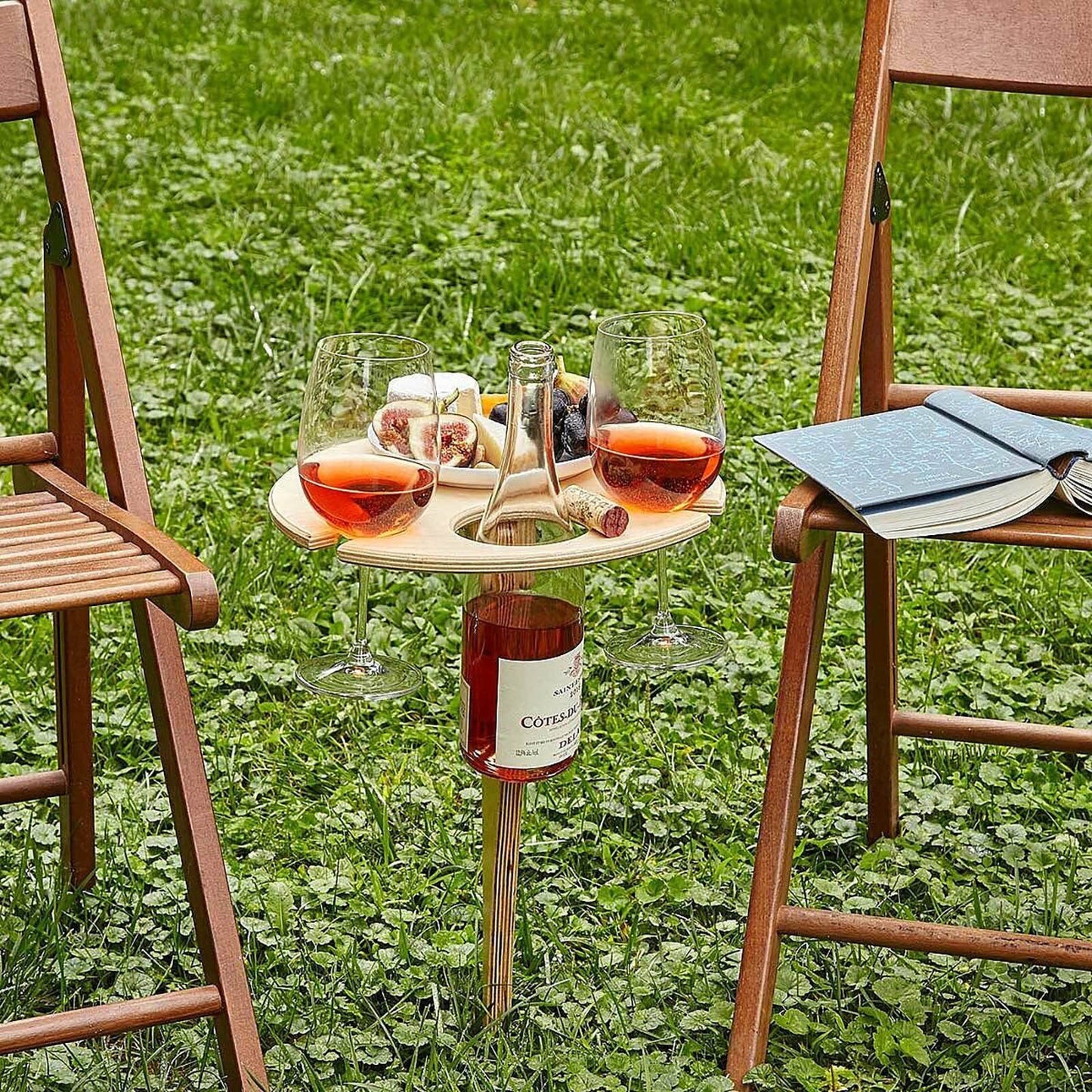 Table de Pique-Nique Extérieure en Bois – Élégance Nomade pour l'Été