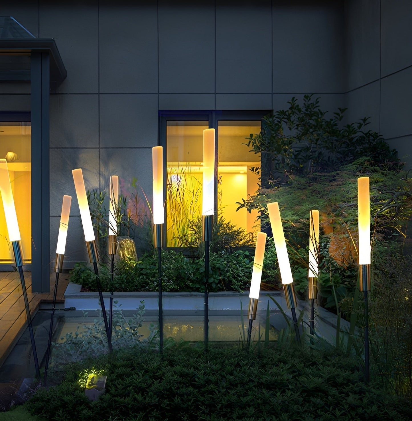 Lampes Extérieures Solaires Modernes – Éclairage Écologique et Élégant pour Jardin et Balcon