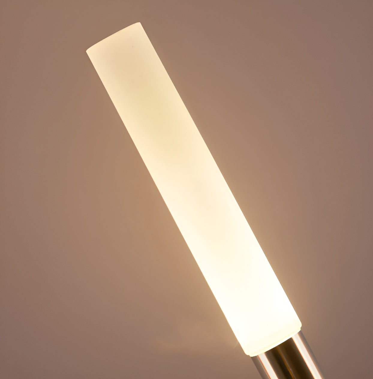 Lampes Extérieures Solaires Modernes – Éclairage Écologique et Élégant pour Jardin et Balcon