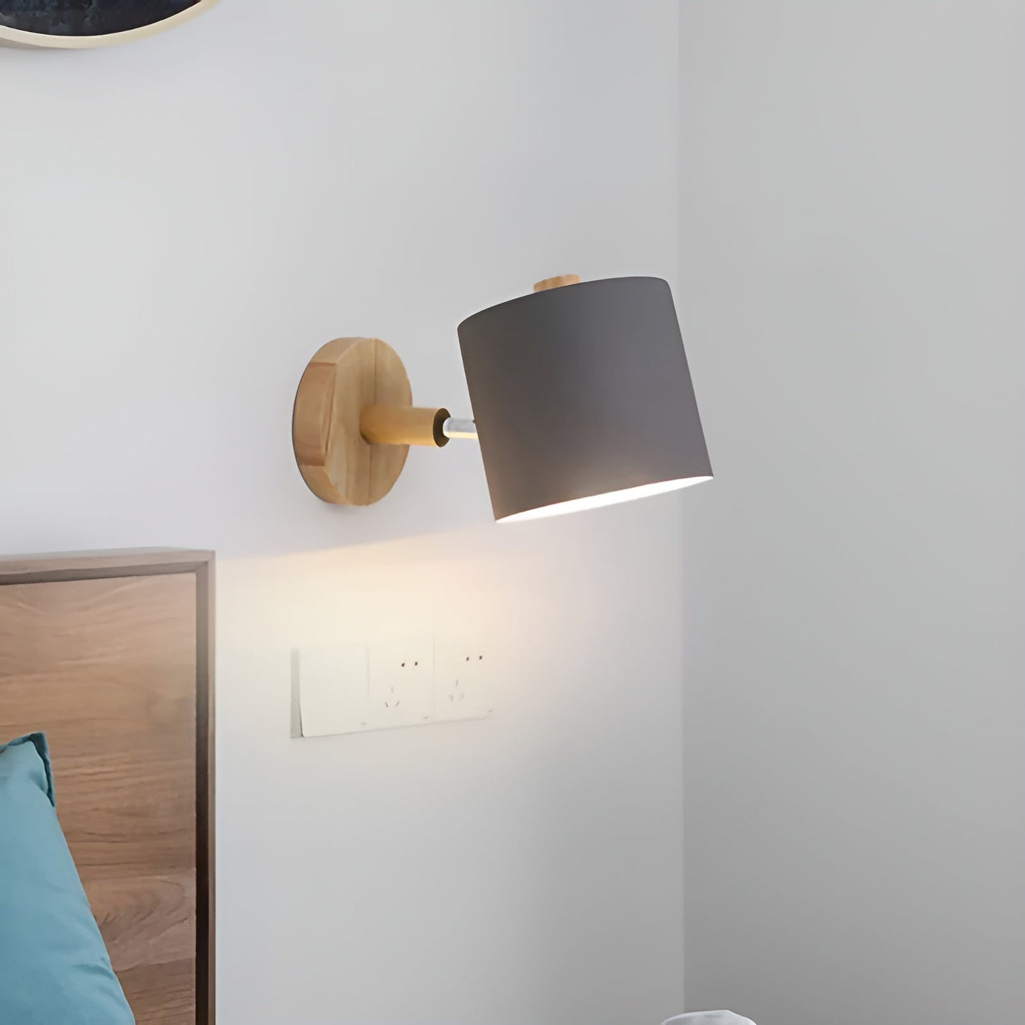 NordicGlow Applique Murale Réglable Style Scandinave