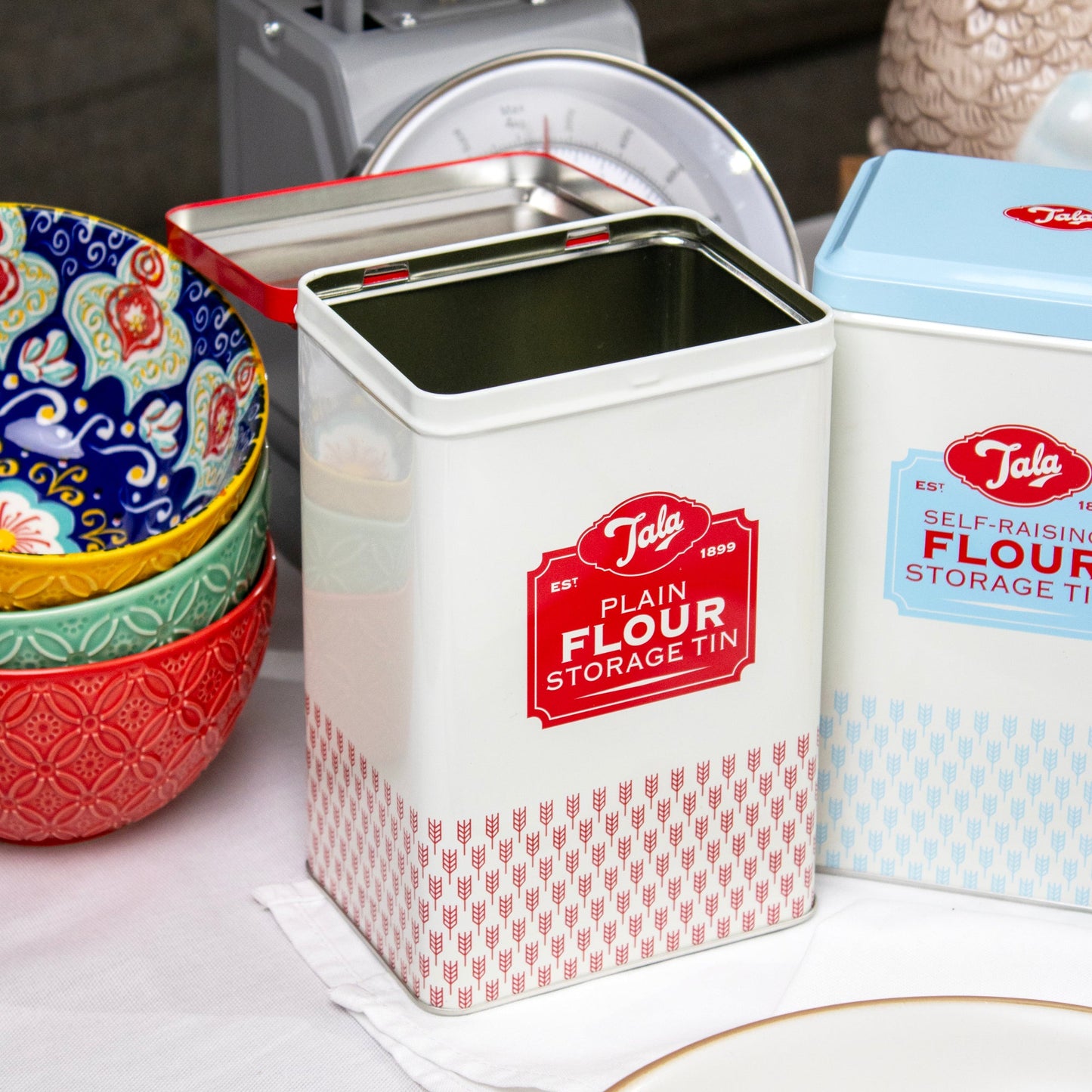 Lot de 4 boîtes de cuisine rétro Tala – rangement pour farine et sucre