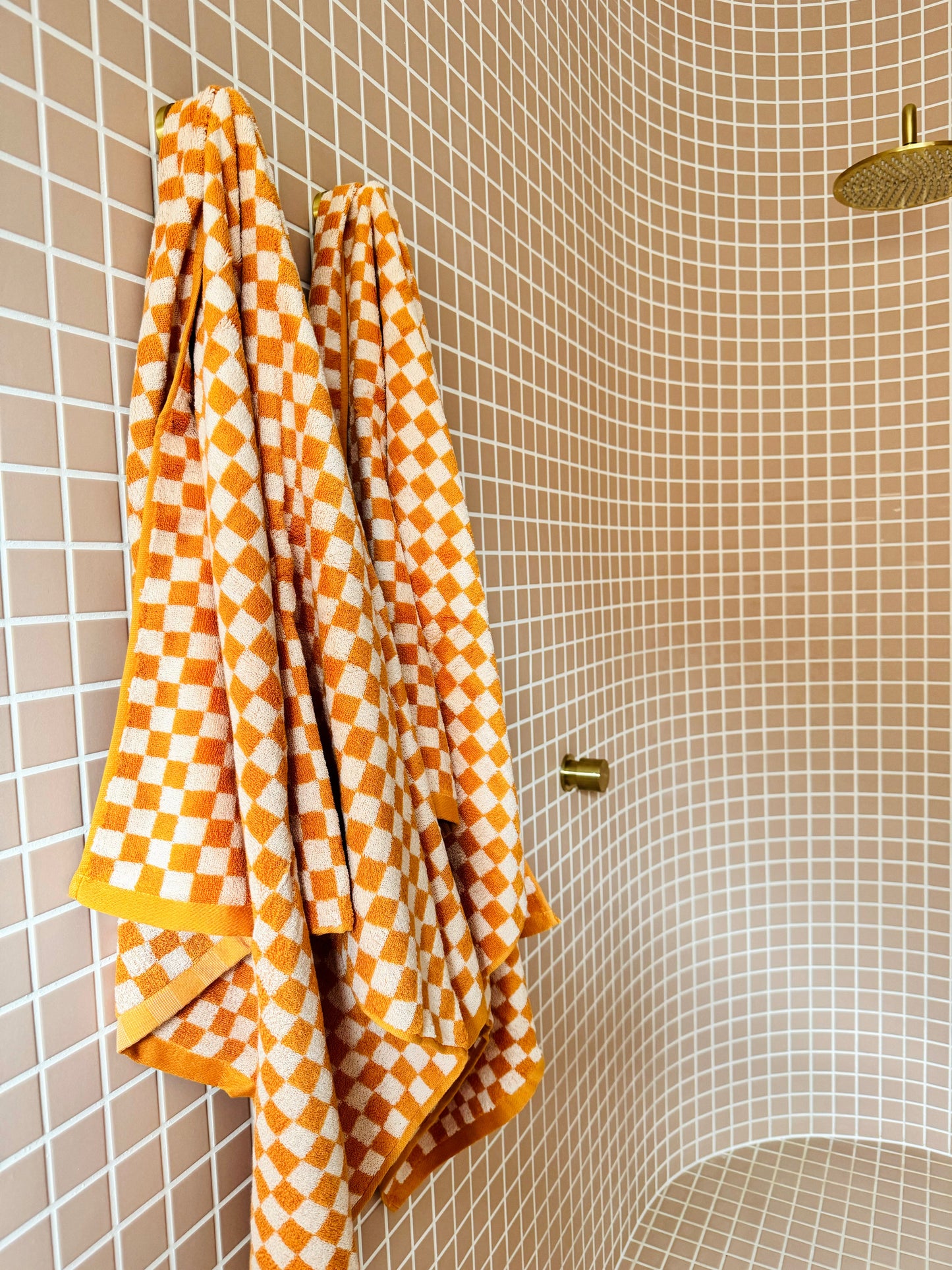 Serviettes de Bain Motif Damier – Lot de 2