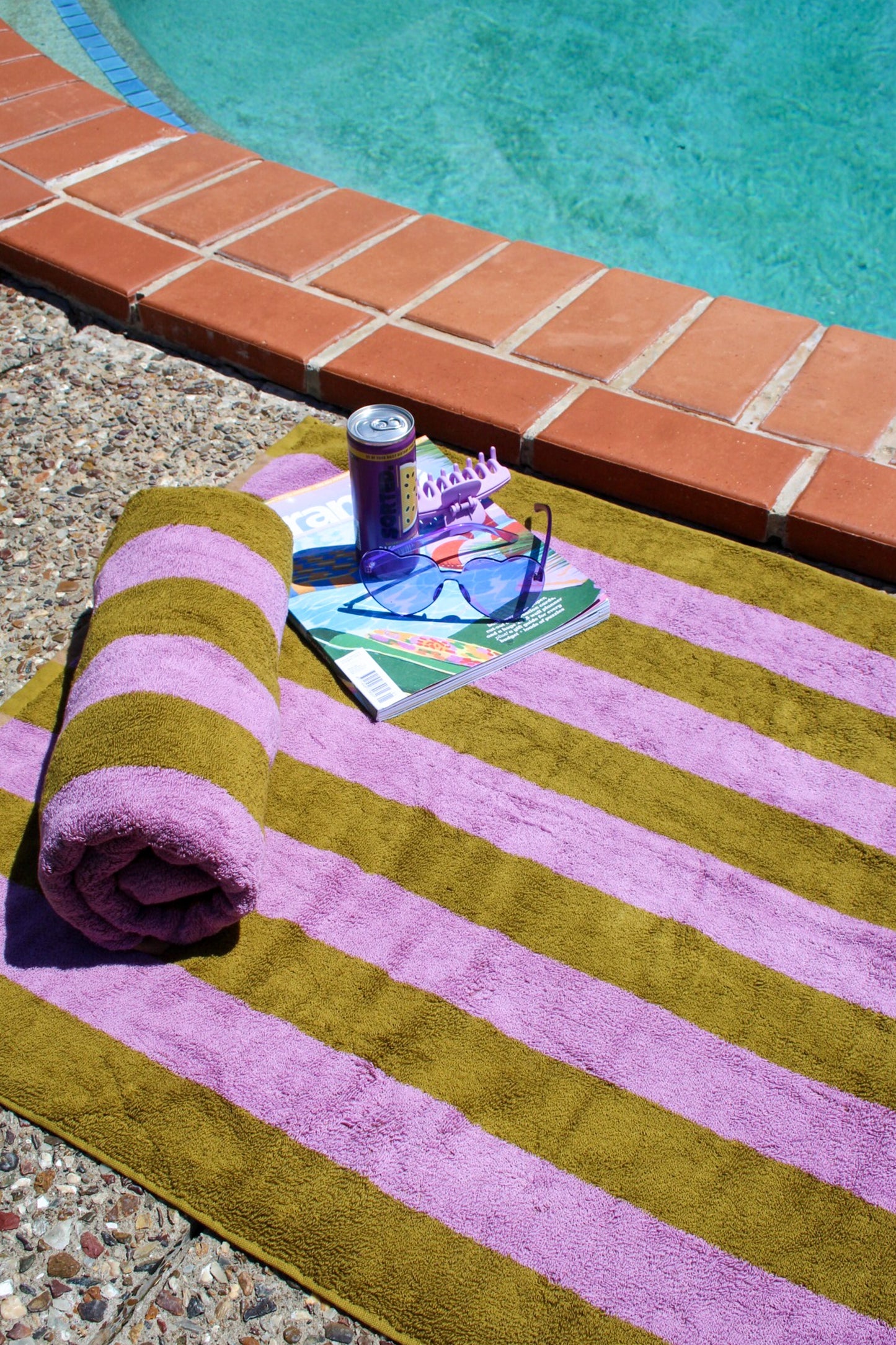 Serviette de Bain Harley – Confort Rayé au Quotidien