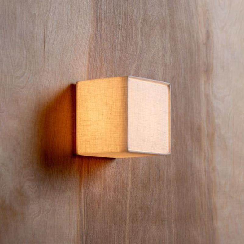Applique Murale Carrée Style Japonais – Élégance Minimaliste et Lumière Apaisante